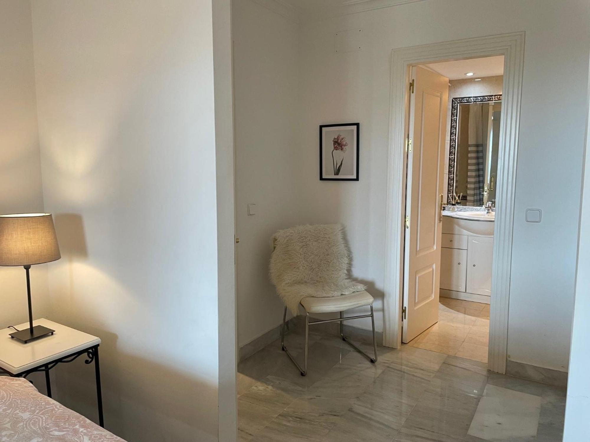 2-bed - Sea View - 10m From Puerto Banus Apartment *