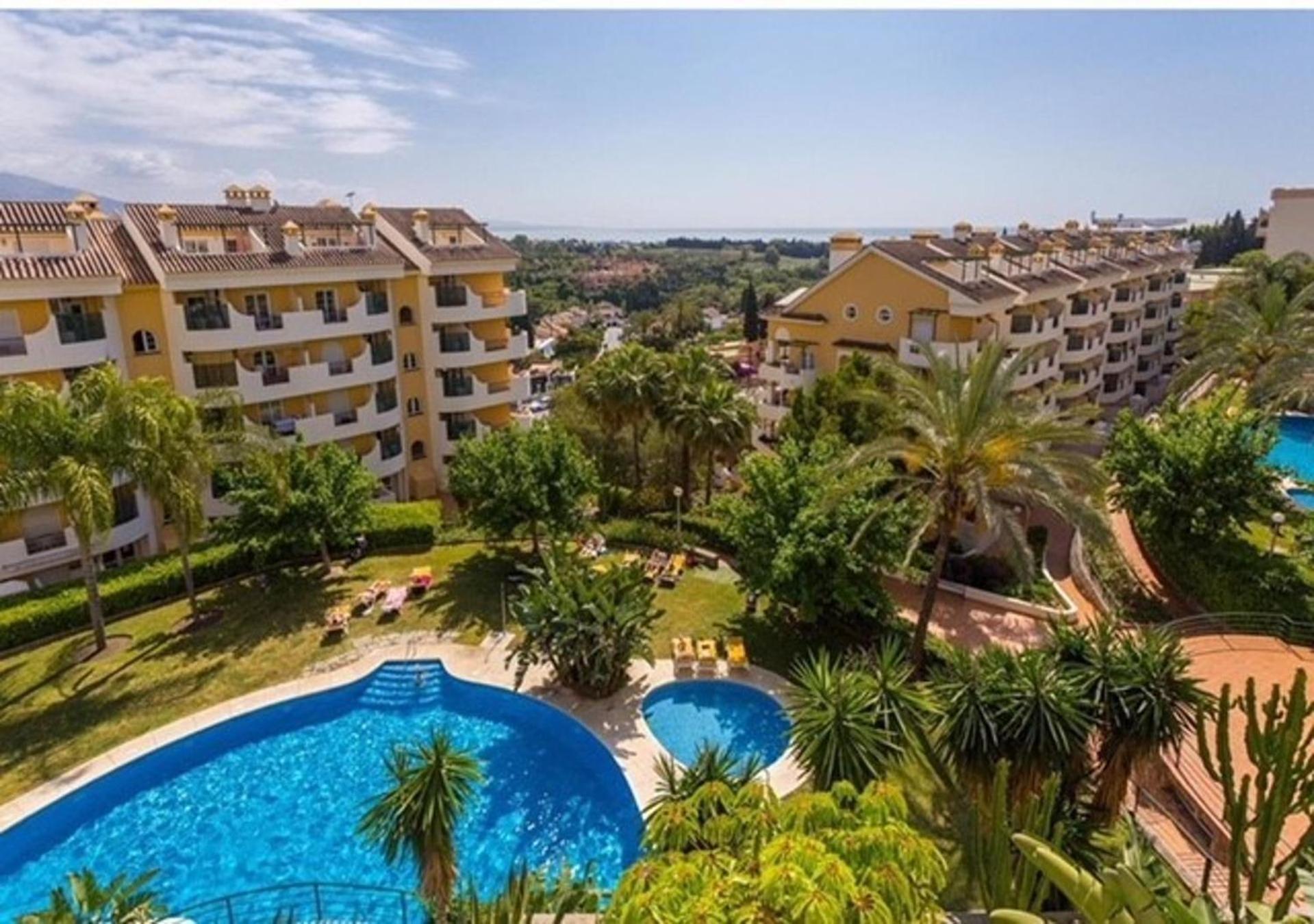 2-bed - Sea View - 10m From Puerto Banus
